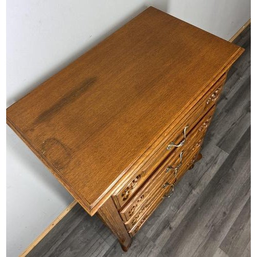 Vintage French Chest of Drawers in Oak For Sale - Image 8 of 11