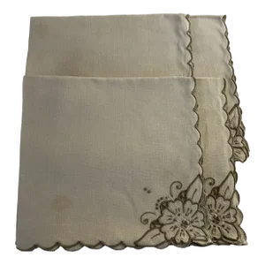 1940s Floral Cutwork Embroidered Napkins- Set of 4