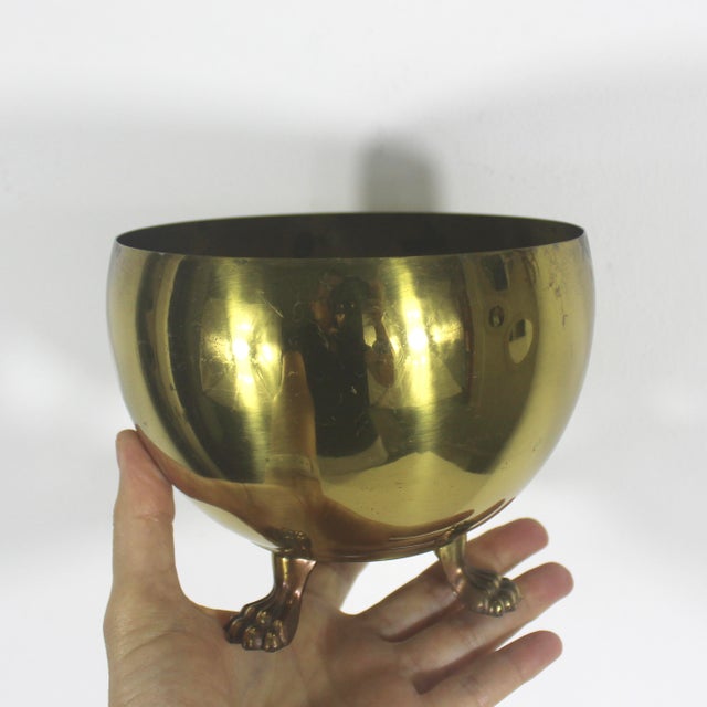Mid 20th Century Vintage Claw Footed Brass Planter Made in England For Sale - Image 5 of 10
