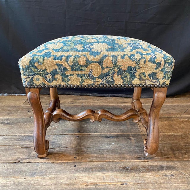 French Louis XIV Carved Walnut Bench Ottoman With Gorgeous Tapestry Upholstery For Sale - Image 9 of 11