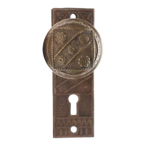 Antique Norwich Vernacular Door Knob Set With Plate - 4 Piece Set