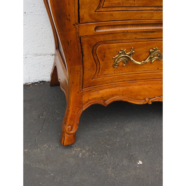 Henredon Villandry Collection French Bombay Serpentine Chest Dresser 6591 For Sale - Image 11 of 16