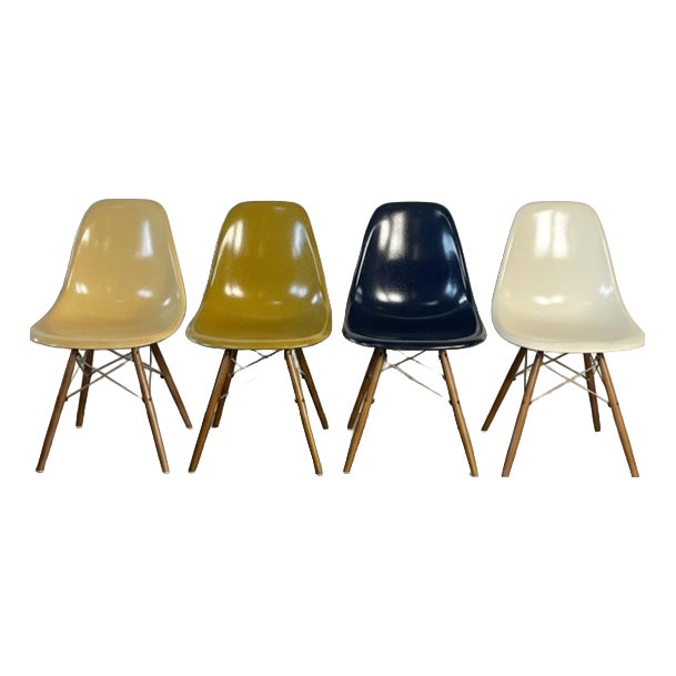 DSW Side Chairs in Parchment, Navy Blue, Light Olive and Light Ochre by Eames for Herman Miller, 1960s, Set of 4 For Sale