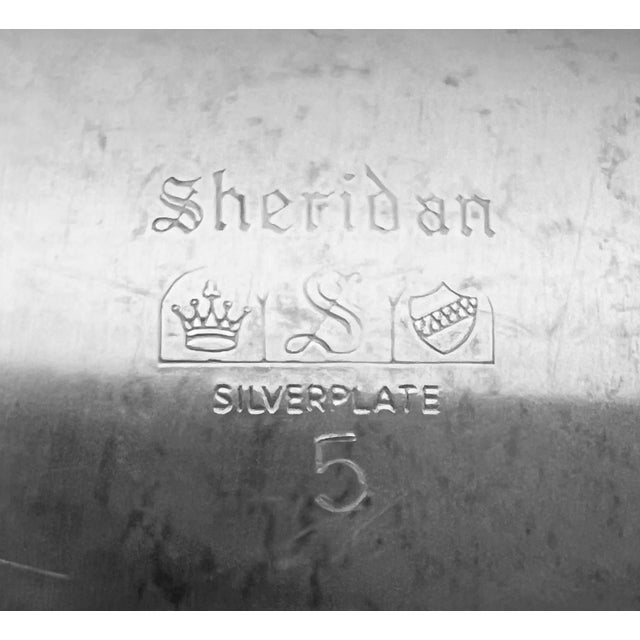 Tree and Well silver plated trays were generally used for roast meats, however, they are ideally suited for ham, turkey,...