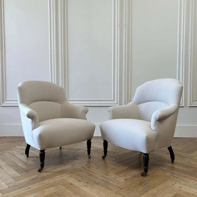 Mid-Century Modern Vintage Reproduction Style Club Chair in Natural Cotton Canvas For Sale - Image 3 of 13