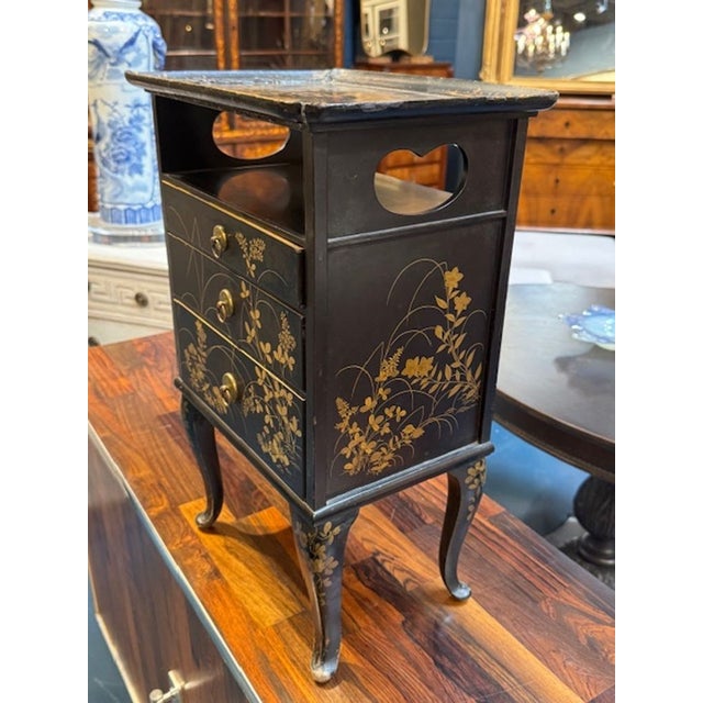 Mid 20th Century Petite Italian Black Cabinet With Hand Painted Chinoiserie Design For Sale - Image 5 of 5