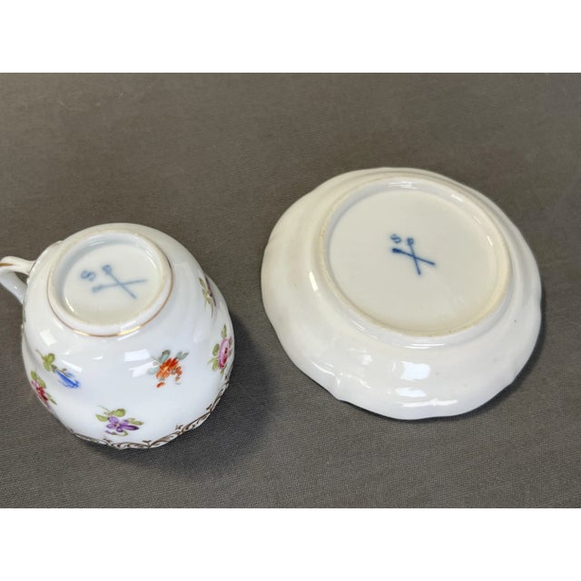 Ceramic Porcelain Cups and Saucers with Gilt Edges and Floral Motifs from Meissen, 1950s, Set of 12 For Sale - Image 7 of 12