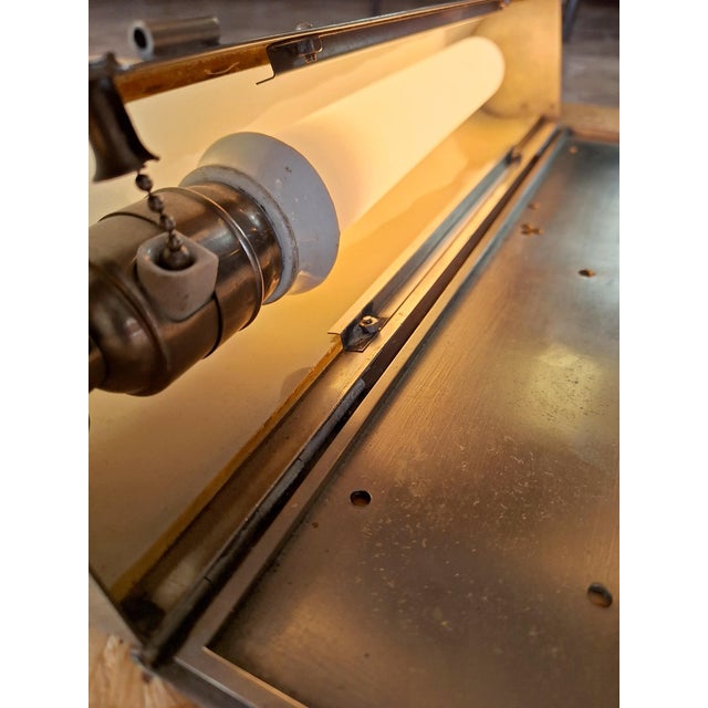 Cream Art Deco Glass and Metal Wall Lamps, 1930s, Set of 2 For Sale - Image 8 of 9