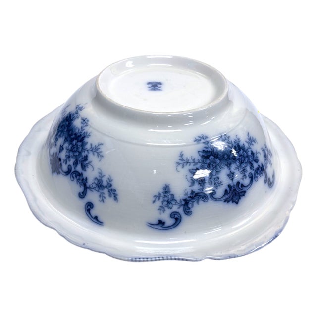 Large Victorian Blue & White Transferware Wash Basin | Bowl in "Duchess" For Sale - Image 4 of 14