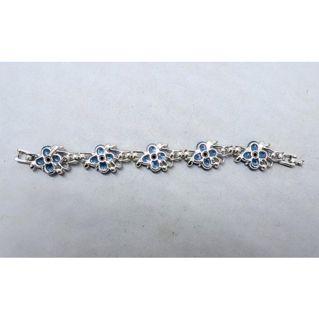 Blue Vintage 1950s Signed Kramer Rhodium Plated Blue Glass Flowers & Clear Rhinestone Bracelet For Sale - Image 8 of 8