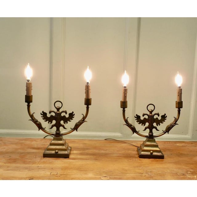 Arts and Crafts Gothic Brass Twin Table Lamps, 1910, Set of 2 For Sale - Image 3 of 8