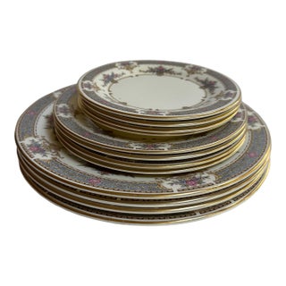 1980s Minton England "Persian Rose" 4 Dinner Plates and 4 Salad Plates and 4 Bread & Butter Plates - 12 pcs For Sale