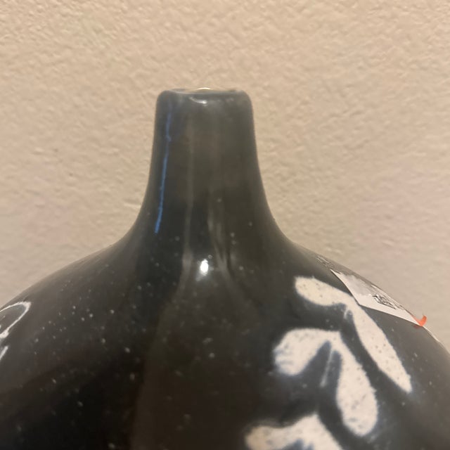 Folk Art Artisanal Black & Ivory Glazed Ovoid Pottery Vase – Hand-Painted Folk Floral Motif For Sale - Image 3 of 7
