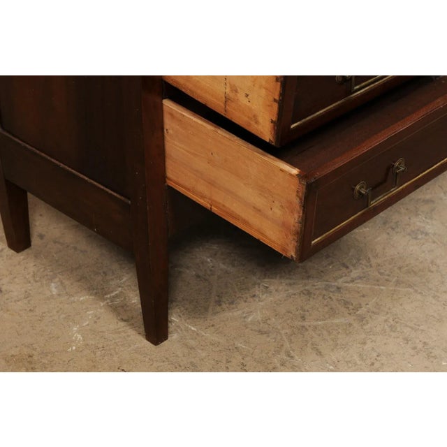French 19th Century Walnut Commode For Sale - Image 10 of 12