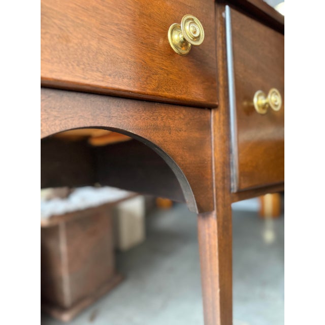 Late 20th Century Hepplewhite Style Mahogany Sideboard With Brass Hardware and Tapered Legs For Sale - Image 10 of 12