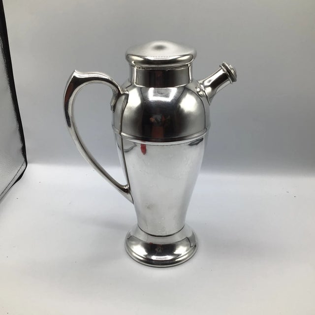 1930's Cocktail Shaker International Silver Company For Sale In Sacramento - Image 6 of 12