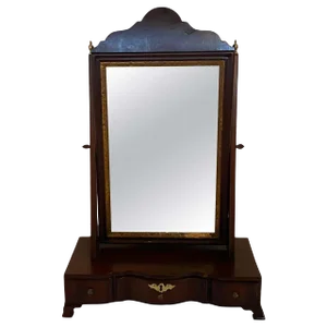 Queen Anne Dressing Glass With Pivoting Looking Glass, English, 18th Century