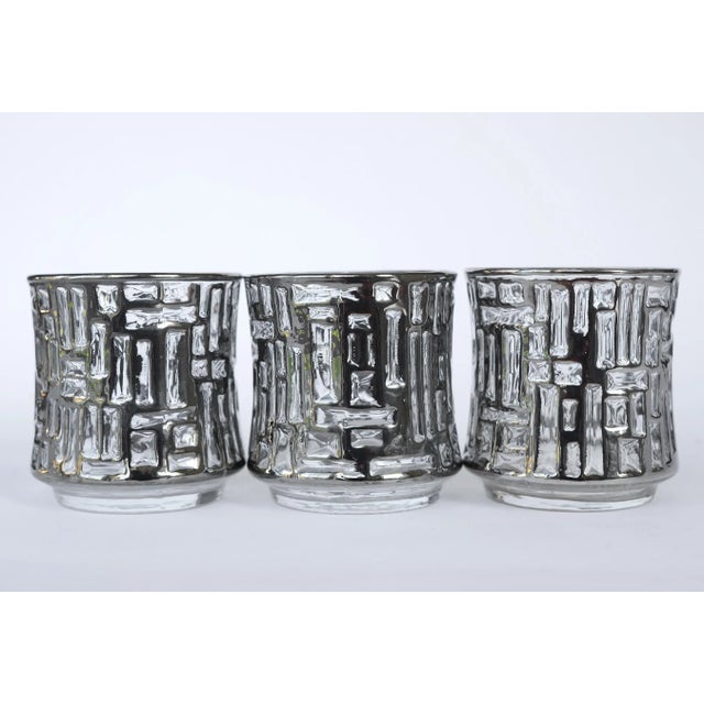 Vintage Libbey Brutalist Artica Platinum Glasses Lowballs With Caddy Barware - Set of 8 For Sale In San Francisco - Image 6 of 13