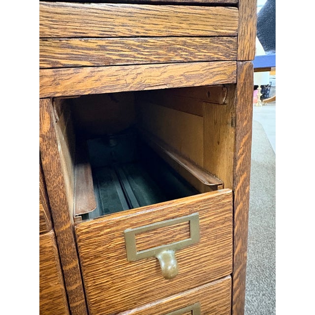 Antique Oak Index Card Size Us Treasury Dept. Cabinet Table For Sale - Image 13 of 15