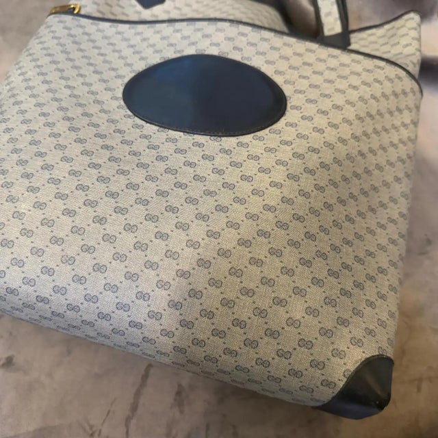 20th Century Gucci Navy Leather and Microguccissima Monogram Canvas Tote Bag For Sale - Image 14 of 18