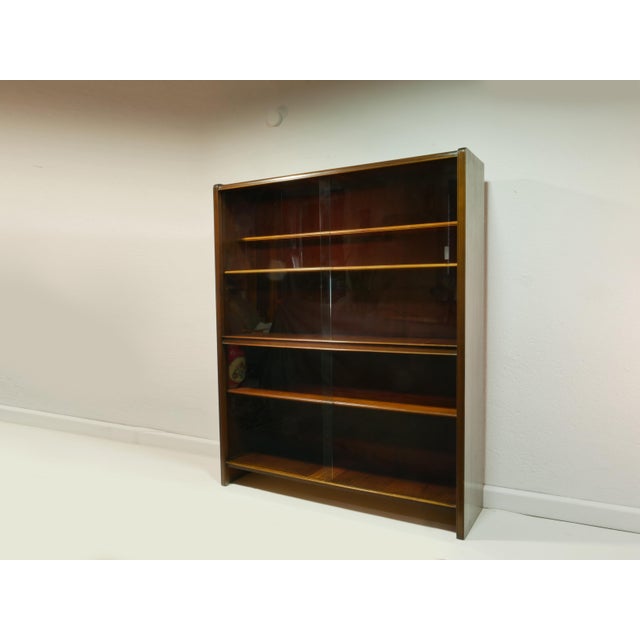 Mid-Century Modern Display Cabinet in Beech and Oak, 1960s For Sale - Image 14 of 14