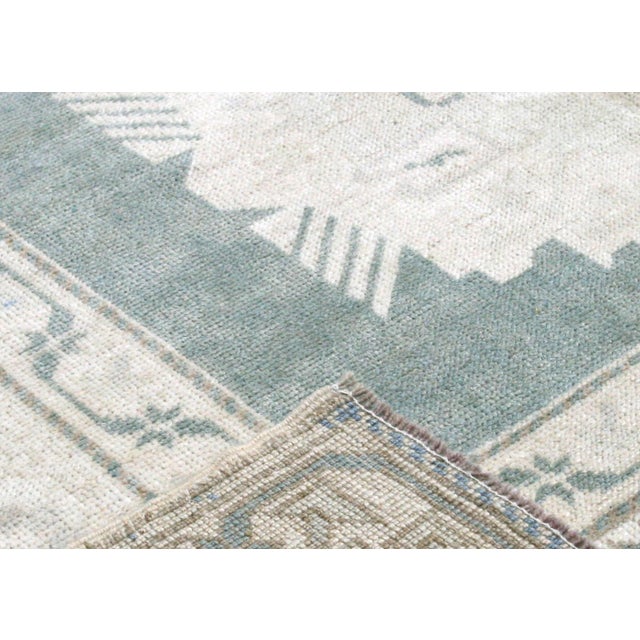 1960s Turkish Oushak Rug For Sale - Image 4 of 6