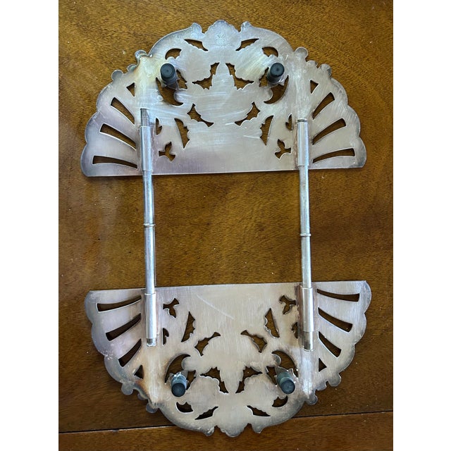 Vintage Wallace silver plated trivet. Expands 10-15 inches. Ornate. Stamped Wallace on back. Some patina from age. Great...