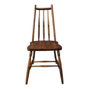 Mid 20th Century Spindle-Back Windsor Chair
