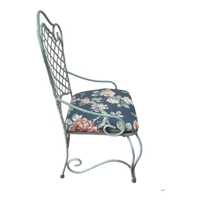 Vintage Mid Century Woodard Style Florentine Lattice Pattern Back Iron Patio Dining Chairs-Set of 6 For Sale In Los Angeles - Image 6 of 7