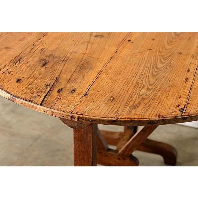 Tan French 19th Century Round Oak Tilting Vendange Table For Sale - Image 8 of 12