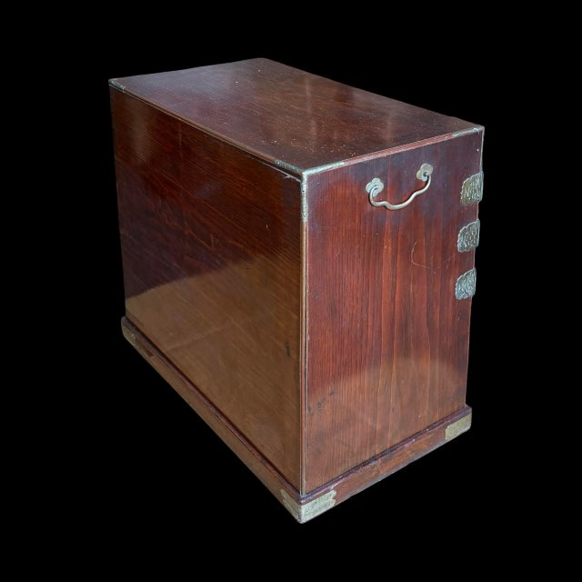 Antique Japanese Yosegi-Zaiku Inlaid Parquetry Tansu Cabinet With Brass Fittings For Sale In San Diego - Image 6 of 9