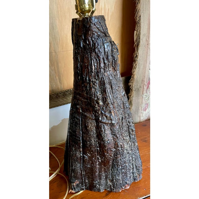 Mid 20th Century Mid 20th Century Adirondack Cabin Rustic Style Handmade Burl Wood Table Lamp Bark Clock Lacquered For Sale - Image 5 of 12