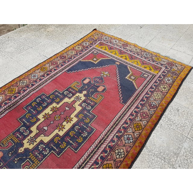 Vintage Red Turkish Taspinar Rug 4'11" X 9'7" For Sale - Image 4 of 10