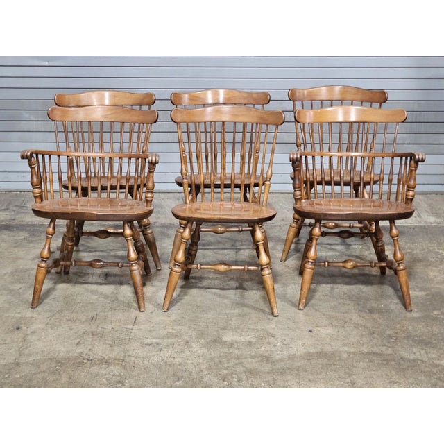 Store Item: Set of 6 Nichols & Stone (Stickley) Fan Back Windsor Chairs Made in Massachusset Description: Set includes 2...