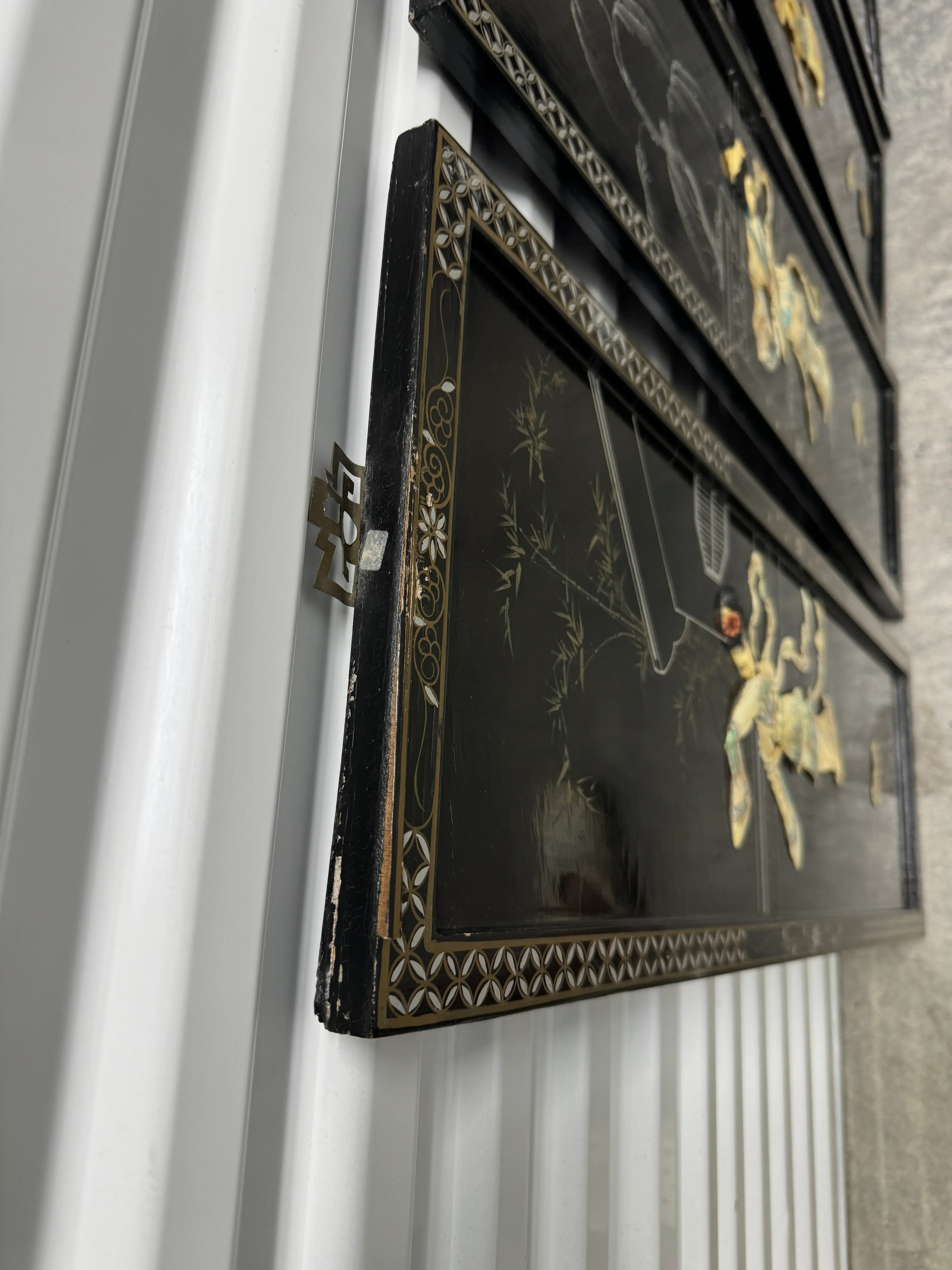 1950s Vintage Chinoiserie Geisha Asian Wall Panel Accents With