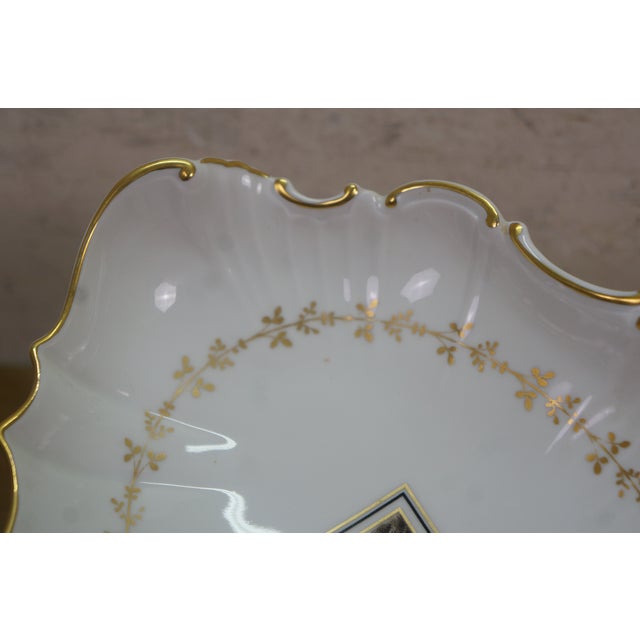 Late 20th Century Italian Richard Ginori Fiesole Scalloped Oval Castle Landscape Serving Platter For Sale - Image 10 of 10
