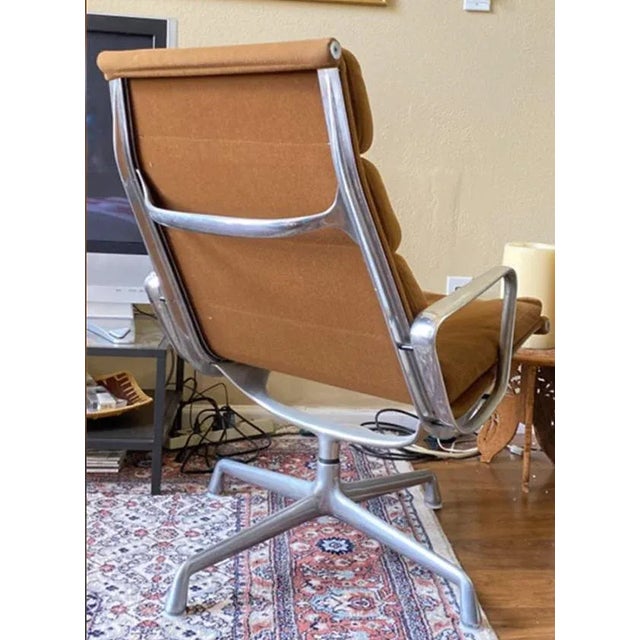 1970s Herman Miller Tan Light Brown 1970s Eames Soft Pad Lounge Chair For Sale - Image 5 of 8