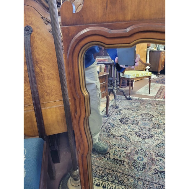 American Tall Vintage Queen Anne Wood & Gilt Mirror For Sale - Image 3 of 9