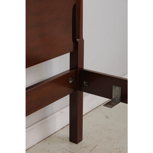Councill Craftsmen King Size Mahogany Pencil Point Bed For Sale - Image 14 of 16