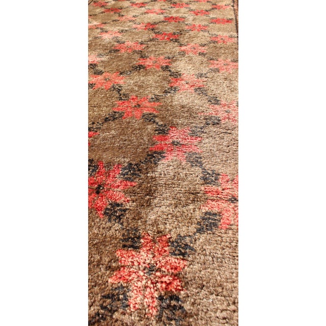 Vintage Turkish Tulu Runner With Modern Design For Sale In Atlanta - Image 6 of 8