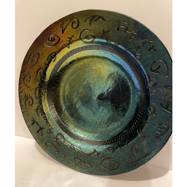 Postmodern 1994 Lynn Latimer Iridescent Art Glass Bowl For Sale - Image 3 of 8
