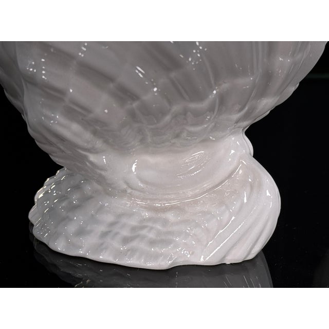 Ceramic Vintage 1960's Italian White Ceramic Scallop Shell Cache Pots - A Pair For Sale - Image 7 of 8