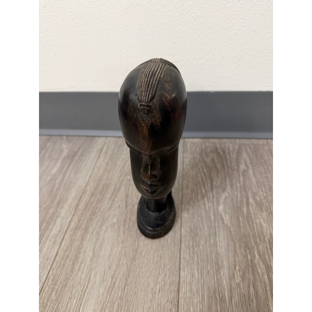1960s Hand‑Carved Ebony Wood Bust on Ribbed Pedestal Base For Sale - Image 6 of 11