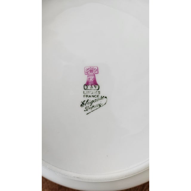 White Antique Tressemann & Vogt White & Gold Limoges Tureen, Circa 1910s For Sale - Image 8 of 8