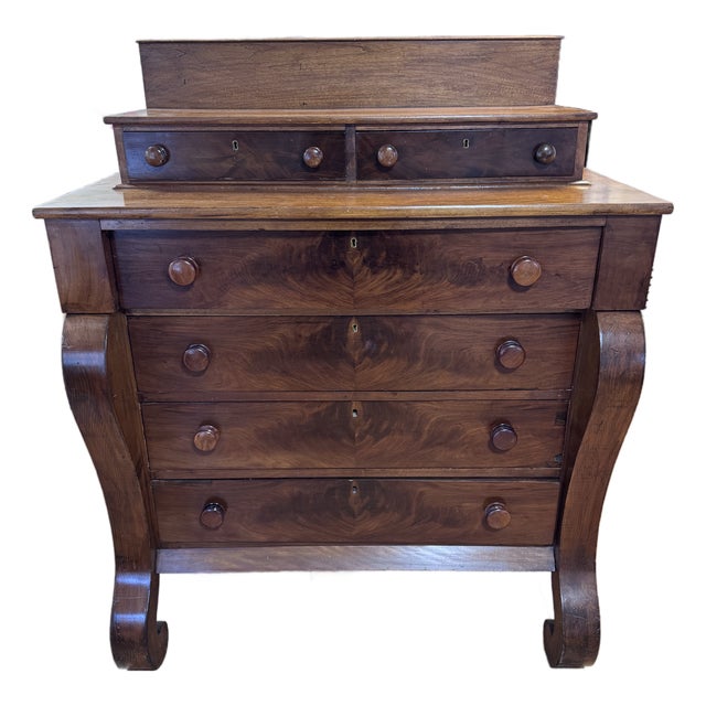 American Late Classical Flame Mahogany Chest of Drawers With Glove Boxes, Circa 1840 For Sale