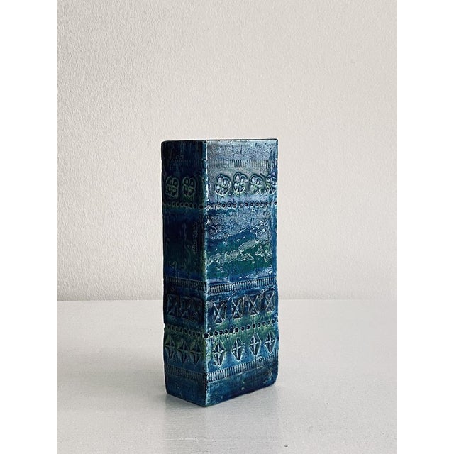 Rimini Blue Vase by Aldo Londi for Bitossi, Italy For Sale - Image 15 of 15