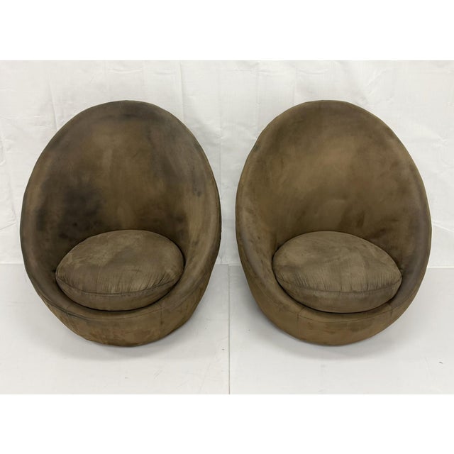 Mid-Century Modern Vintage Pair Milo Baughman for Thayer Coggin Swivel Egg Lounge Chairs, Usa 1960s For Sale - Image 3 of 18