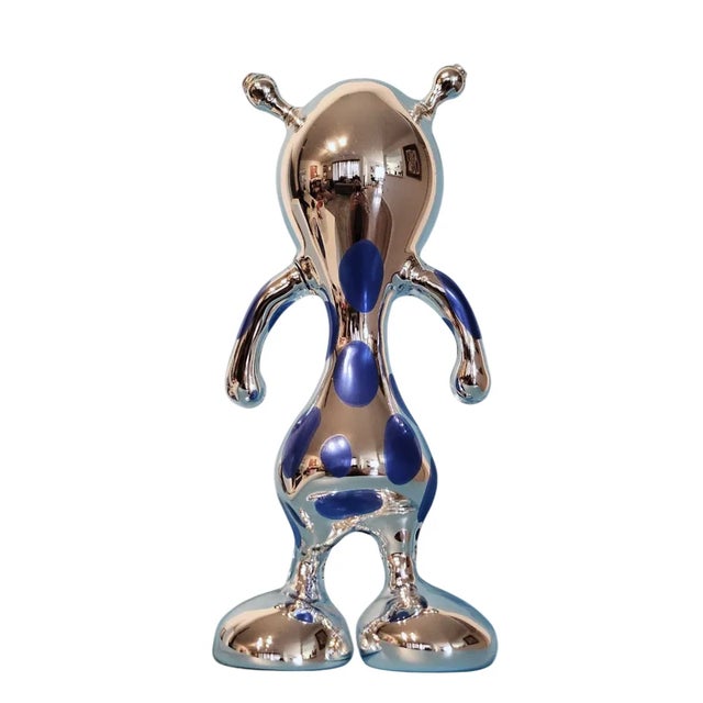 Esseri (aliens) by Massimo Lunardon for Berengo Studio, Murano, 2010 Mirrored borosilicate (glass) sculpture with blue...