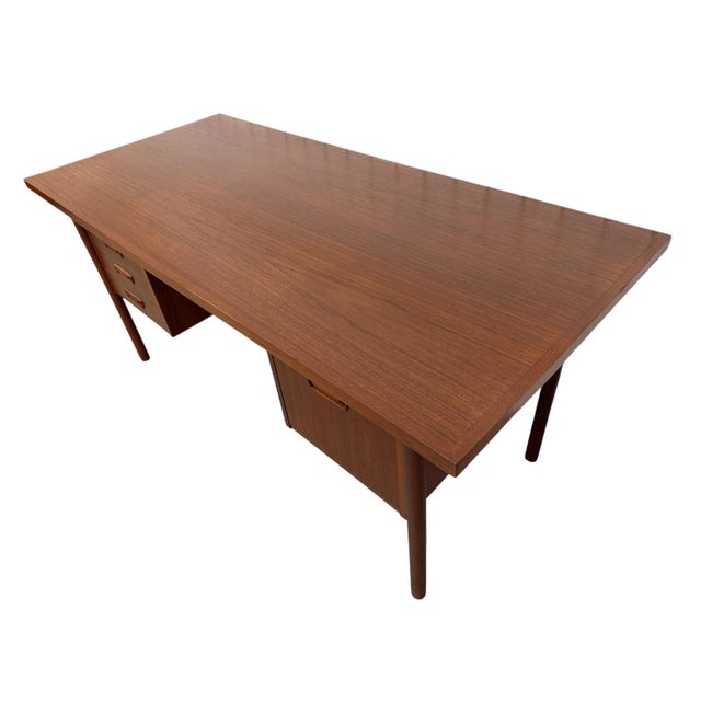 1960s Mid-Century Danish Modern Teak Executive's Desk - Refinished! For Sale - Image 5 of 13