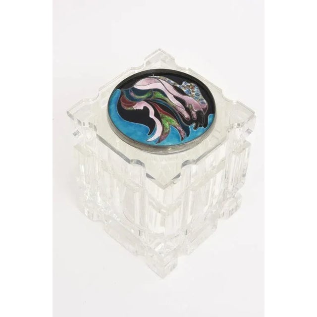 1970s Vintage Lucite Box or Vessel Container With Foiled Enameled Abstract Cloisonne Top 70's For Sale - Image 5 of 11